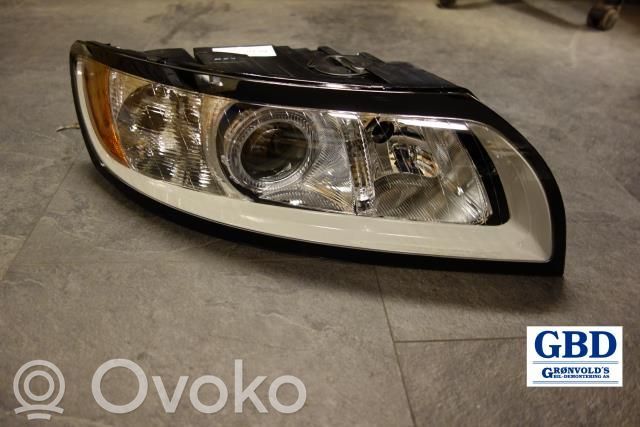 Volvo V50 Headlight/headlamp 