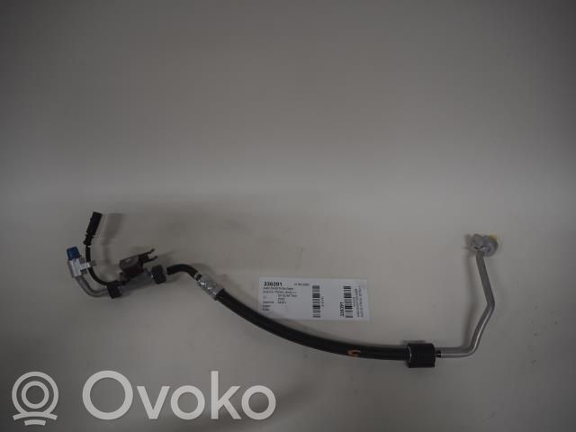 Ilmastointilaitteen putki (A/C)   4KL816720G,4KL816720G