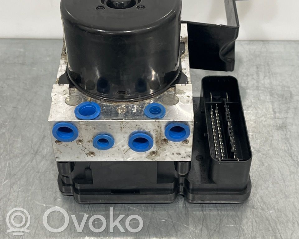 Volvo V40 ABS Blokas 