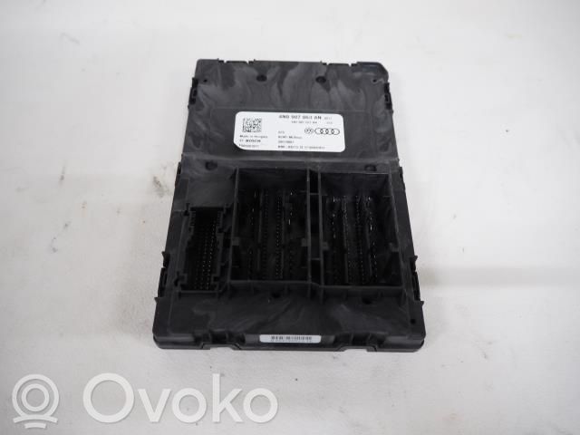 Audi A8 S8 D5 Korin keskiosan ohjainlaite 
