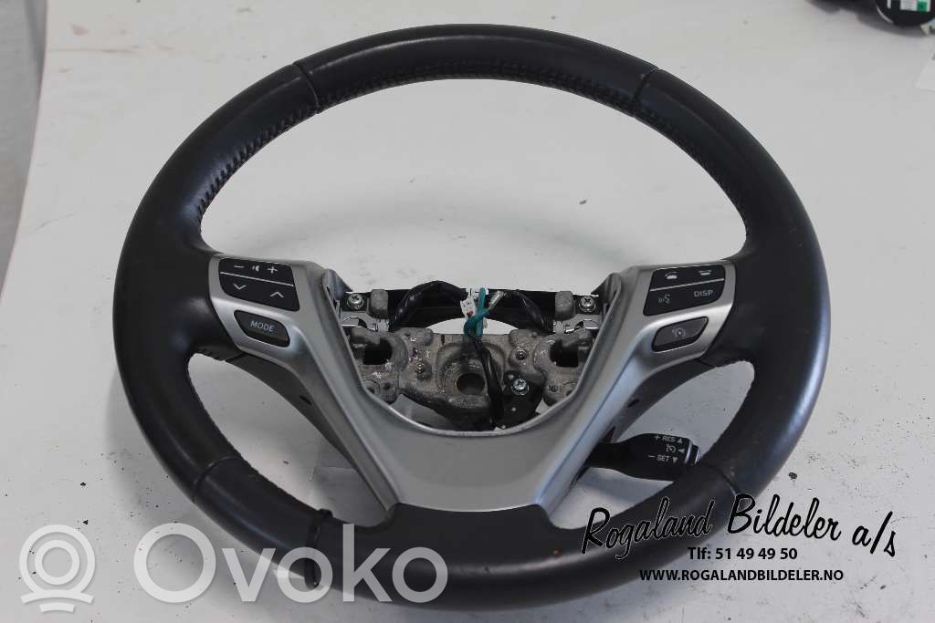 Toyota Verso Ohjauspyörä 
