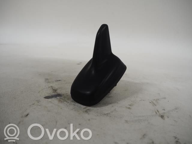 Volkswagen Golf VII Antena radiowa 