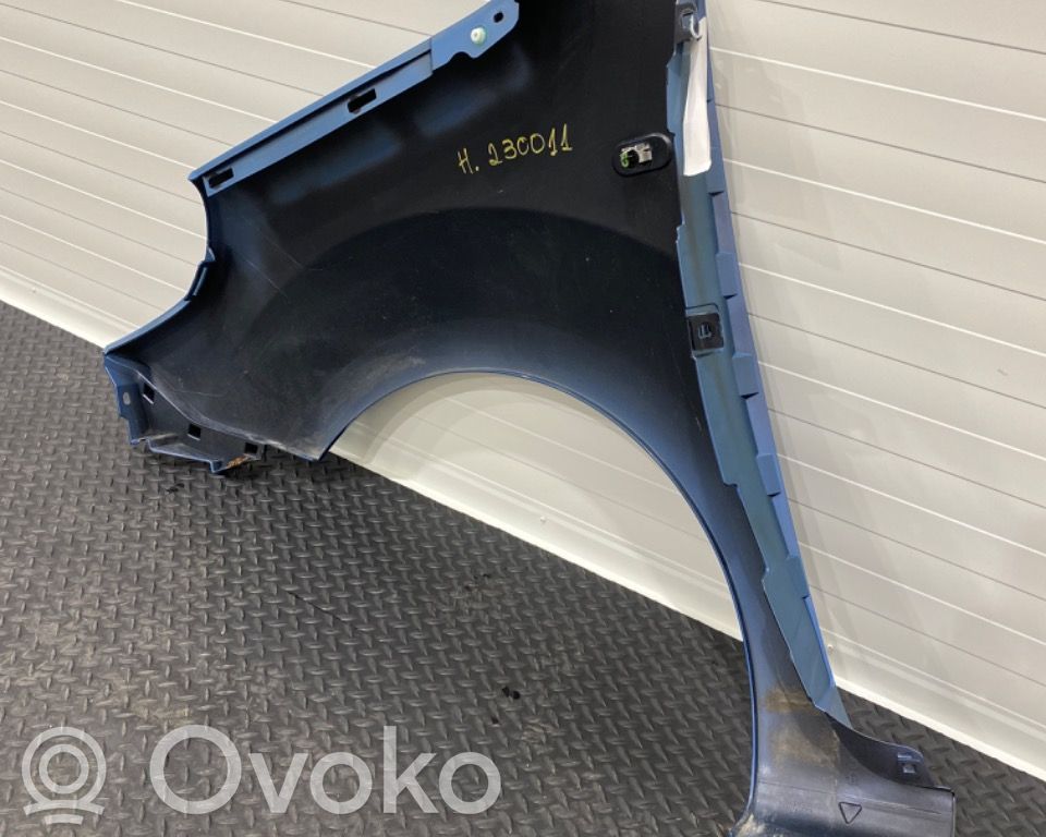 Renault Kangoo II Błotnik przedni 