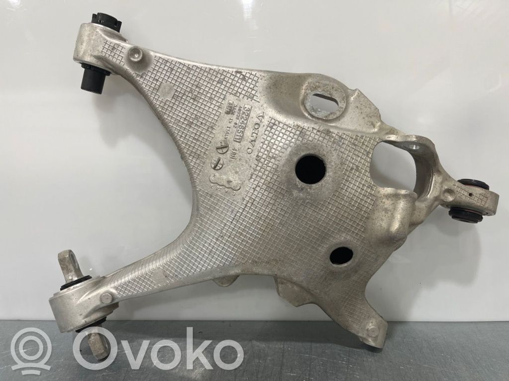 Volvo XC60 Querlenker hinten 