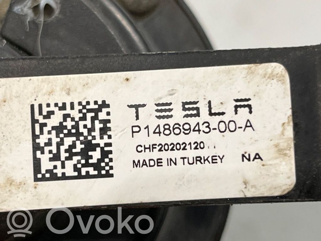 Tesla Model 3 Skaņas signāls 