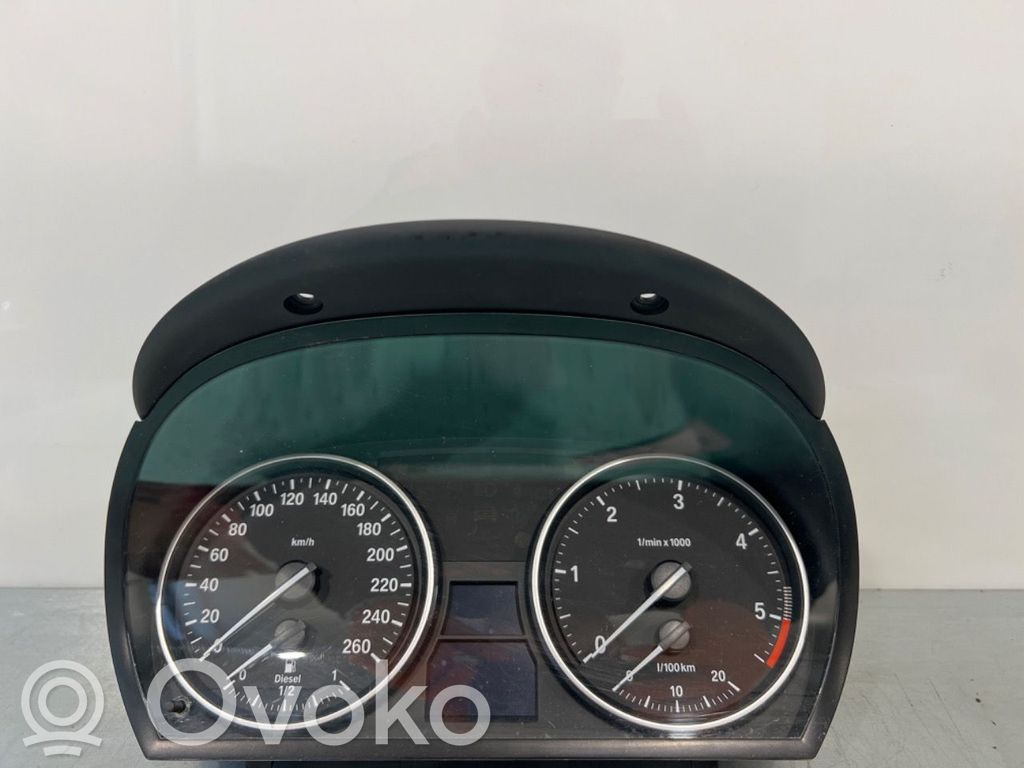 BMW X1 E84 Cita veida paneļa detaļa 