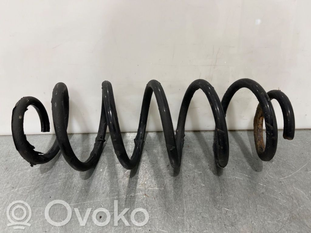 Mazda 2 Podkładka / Gniazdo sprężyny tylnej 