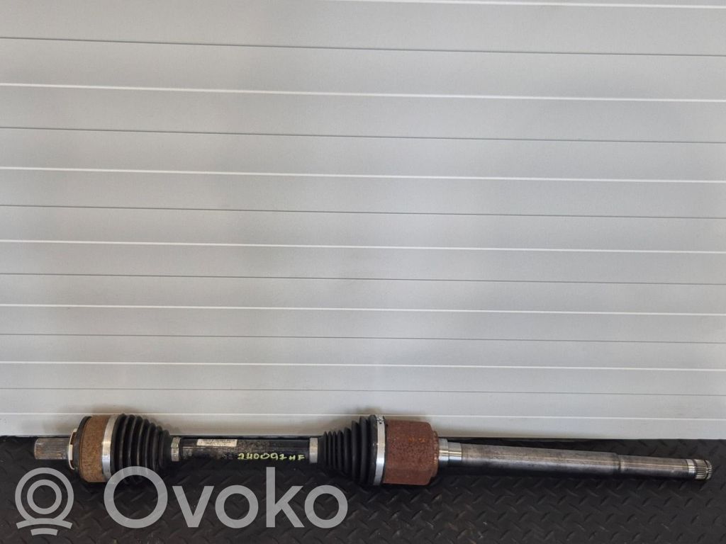 Volvo XC40 Półoś przednia 