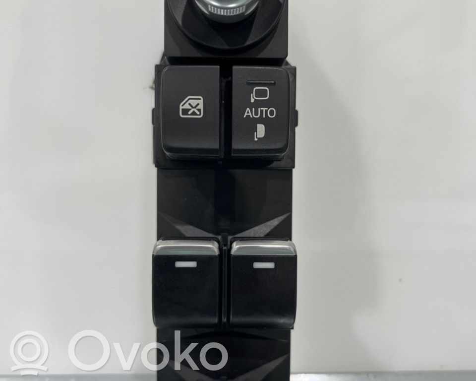 Mazda 6 Electric window control switch 
