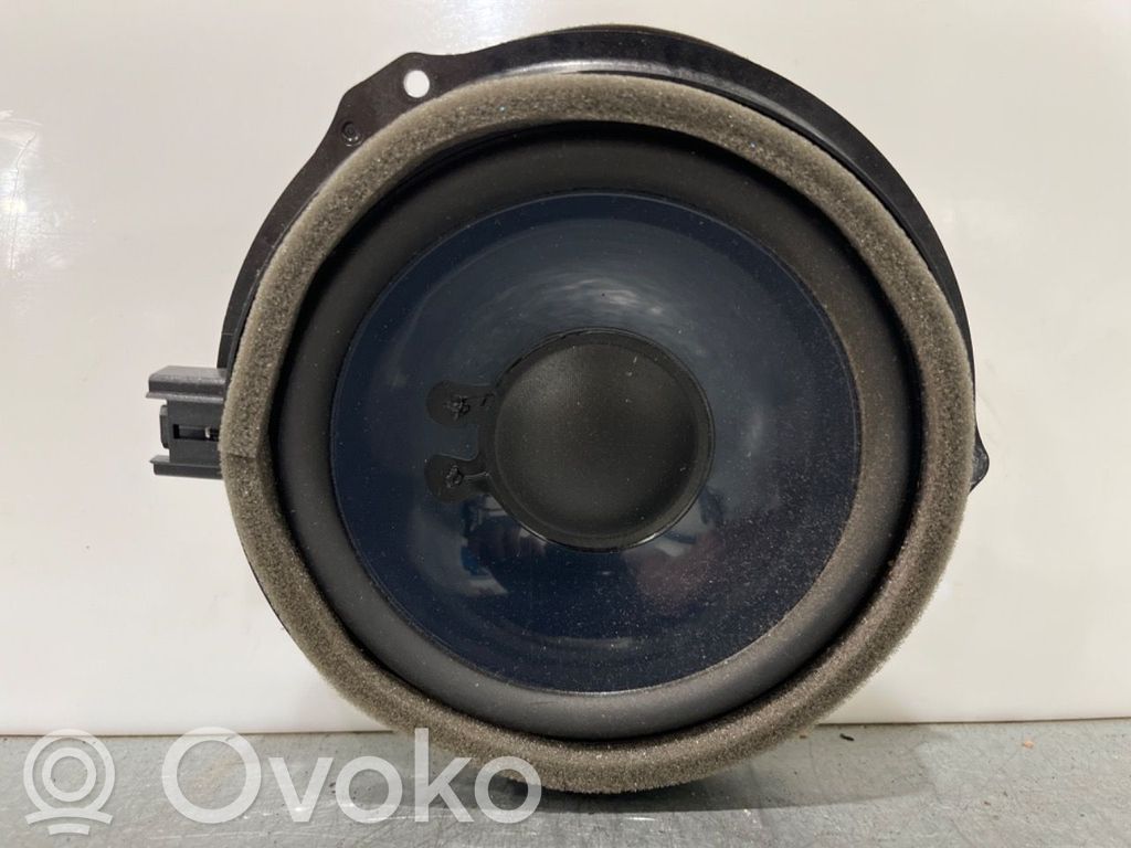 Ford Fiesta Etuoven kaiutin 