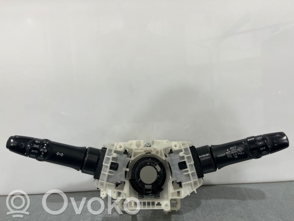 Mitsubishi Outlander Interrupteur / bouton multifonctionnel 
