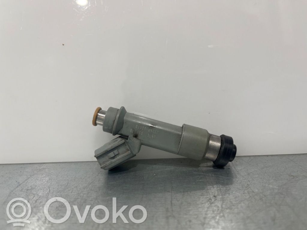 Peugeot 107 Inyector de combustible 