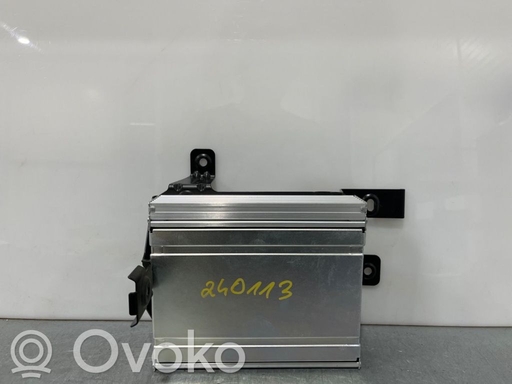 Opel Astra J Sound amplifier 