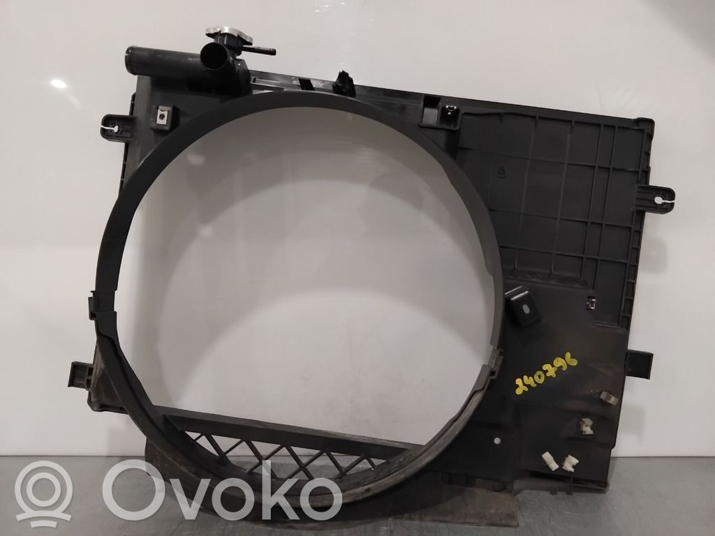 Nissan Navara D23 Aušinimo skysčio radiatorius 