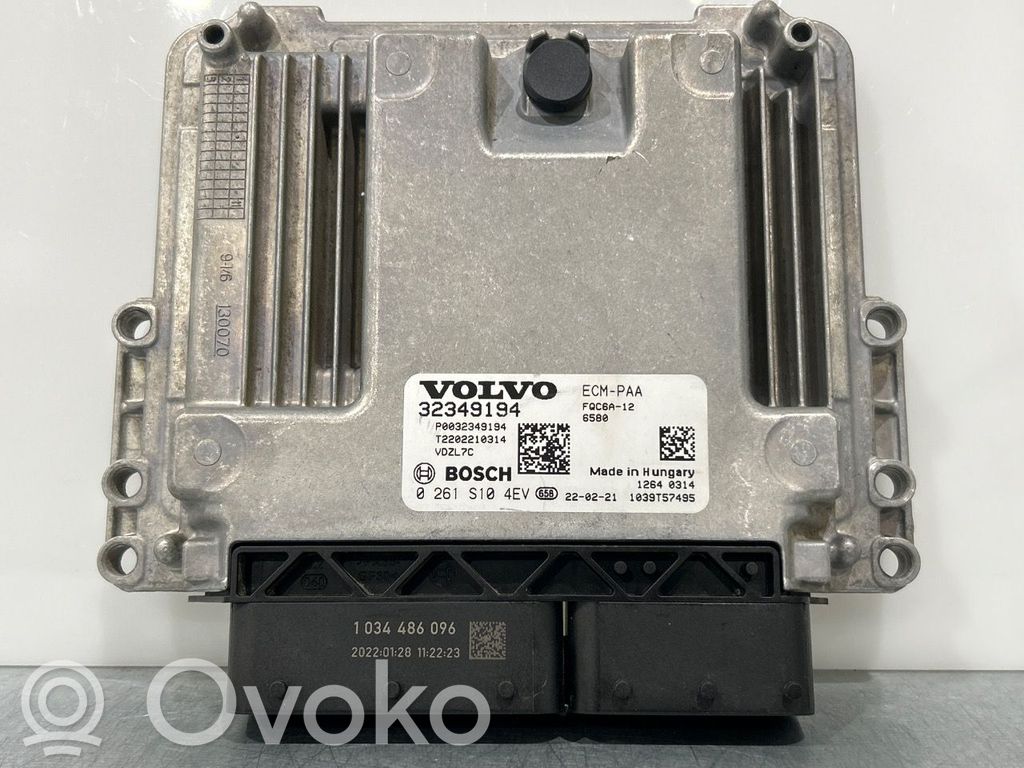 Volvo XC40 Engine control unit/module ECU 