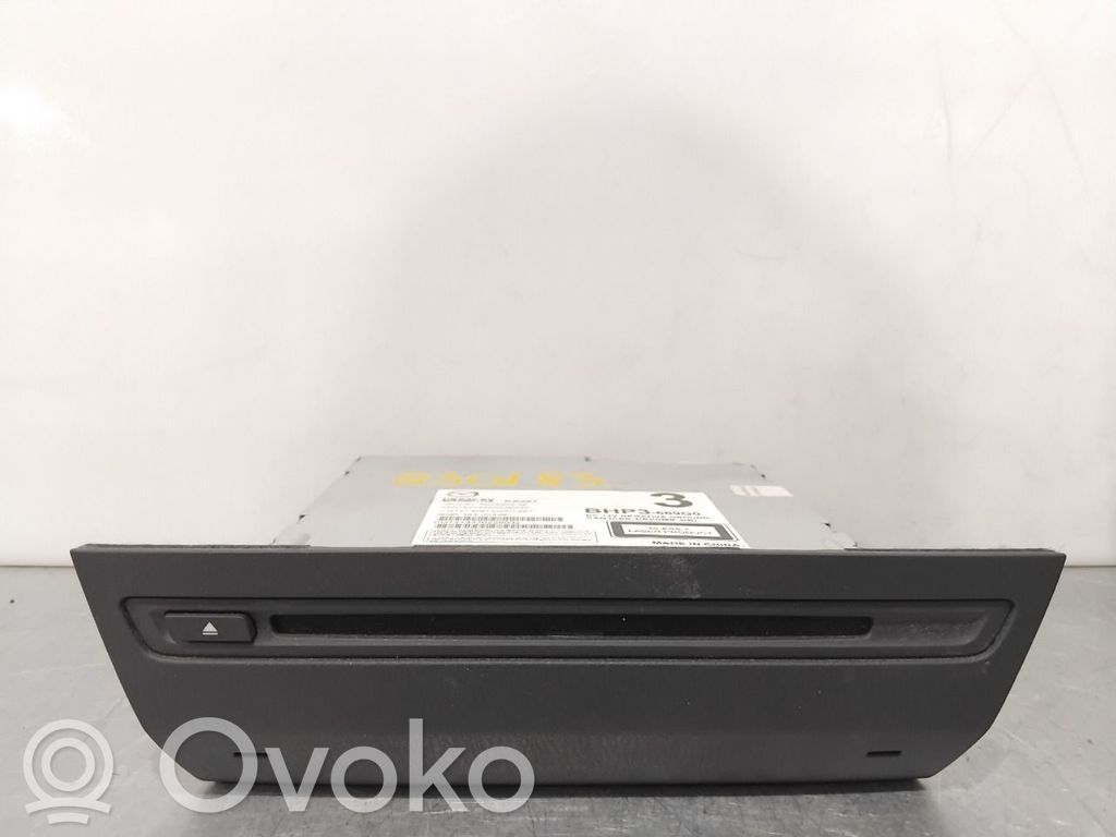 Mazda 3 III Radio/CD/DVD/GPS head unit 