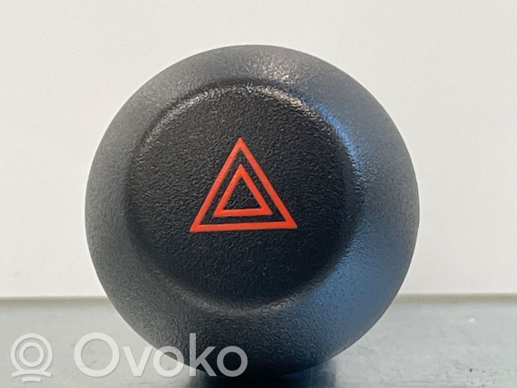 Toyota RAV 4 (XA30) Comutator lumini pericol 