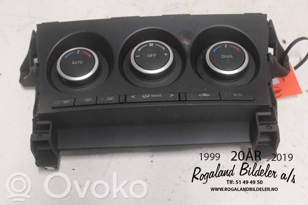 Mazda 3 II Climate control/heater control trim 