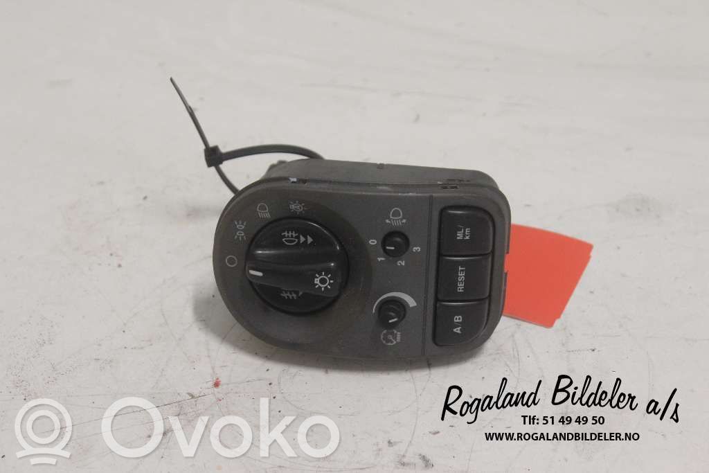 Light switch   C2S25908,C2S25908,C2S25908