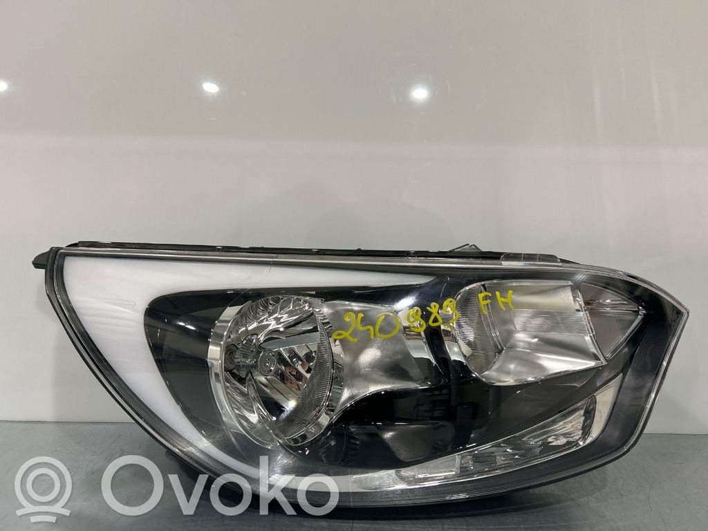 KIA Rio Phare frontale 