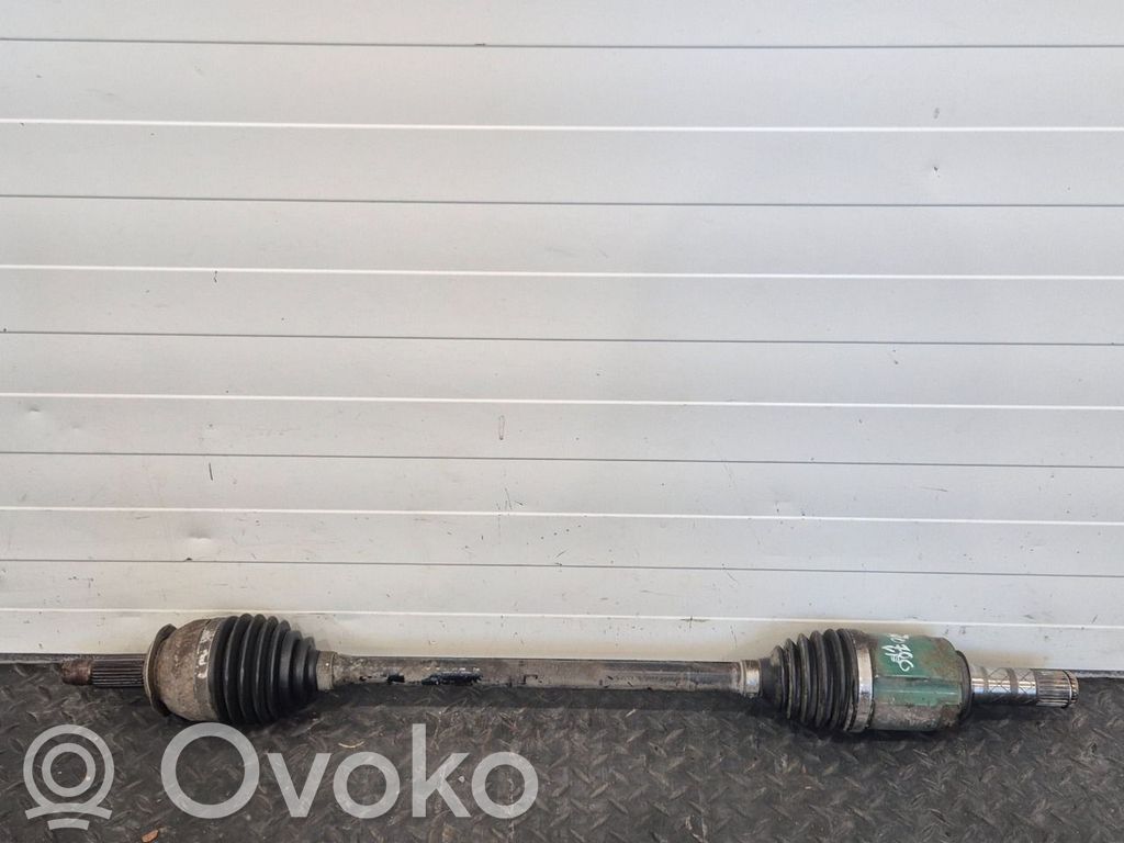 Subaru Legacy Półoś przednia 