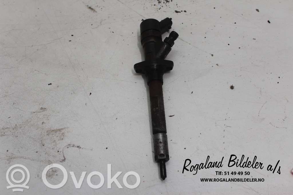 Peugeot 607 Inyector de combustible 