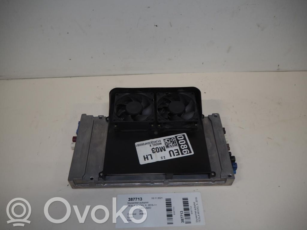 Tesla Model X Unité de commande / module de régulateur de vitesse 