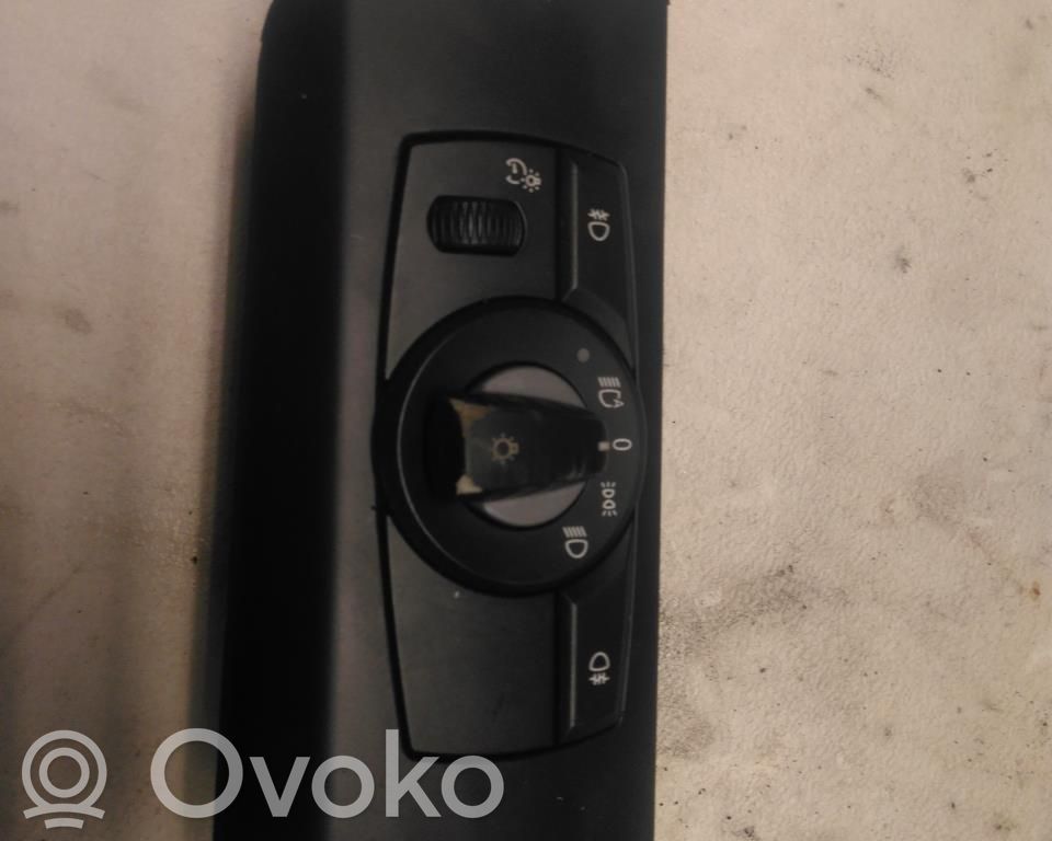 Light switch   61319134730,9134726,61319134730,9134726