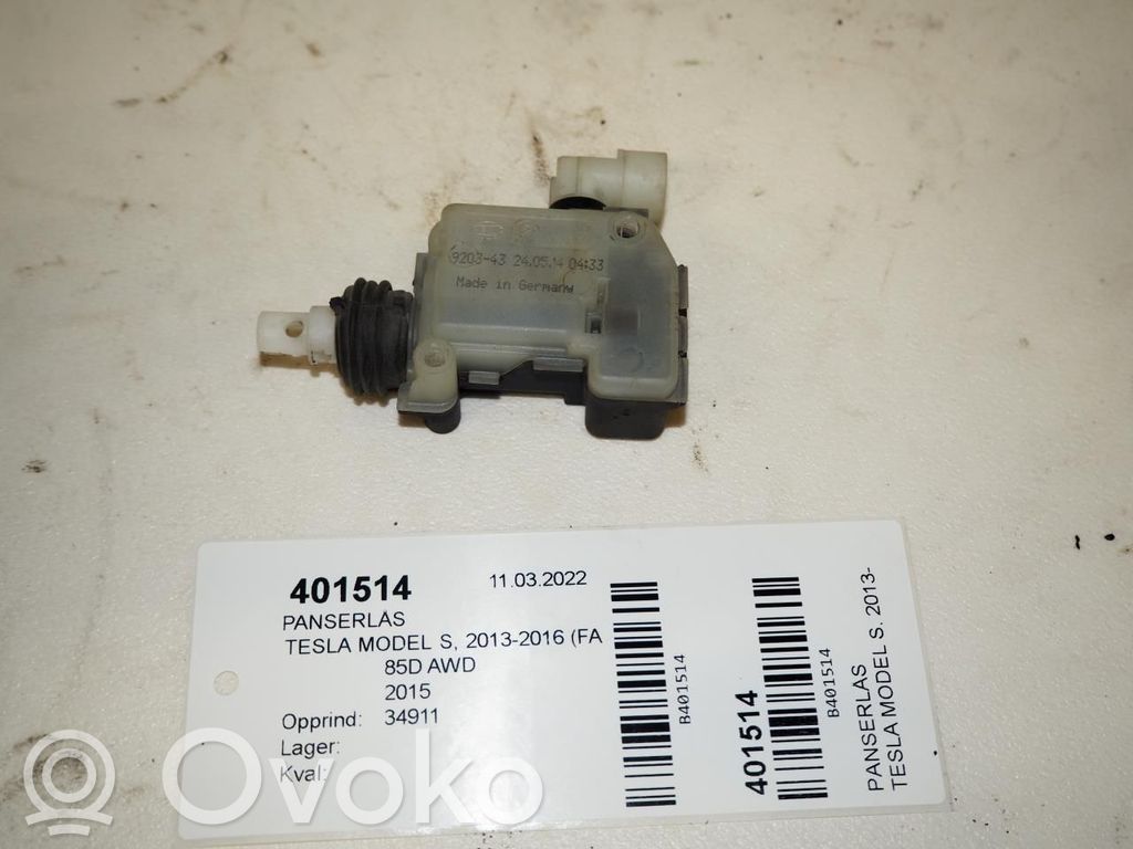 Tesla Model S Engine bonnet/hood lock/catch 