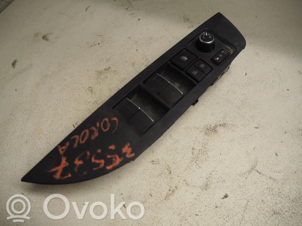 Electric window control switch   8404002160,8404002160