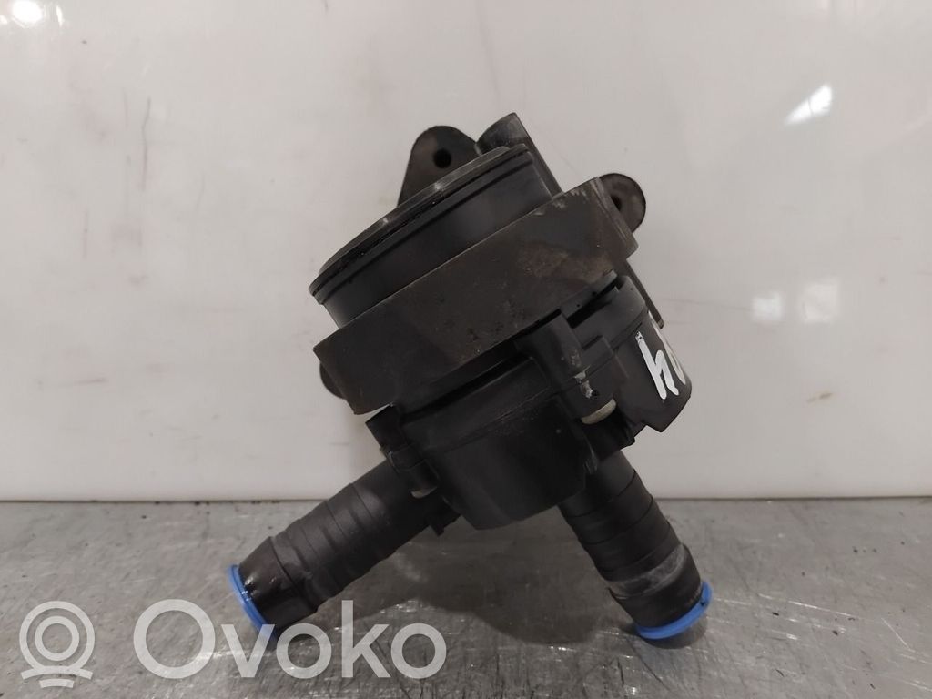 Ford Mondeo MK V Pompa obiegowa Webasto 