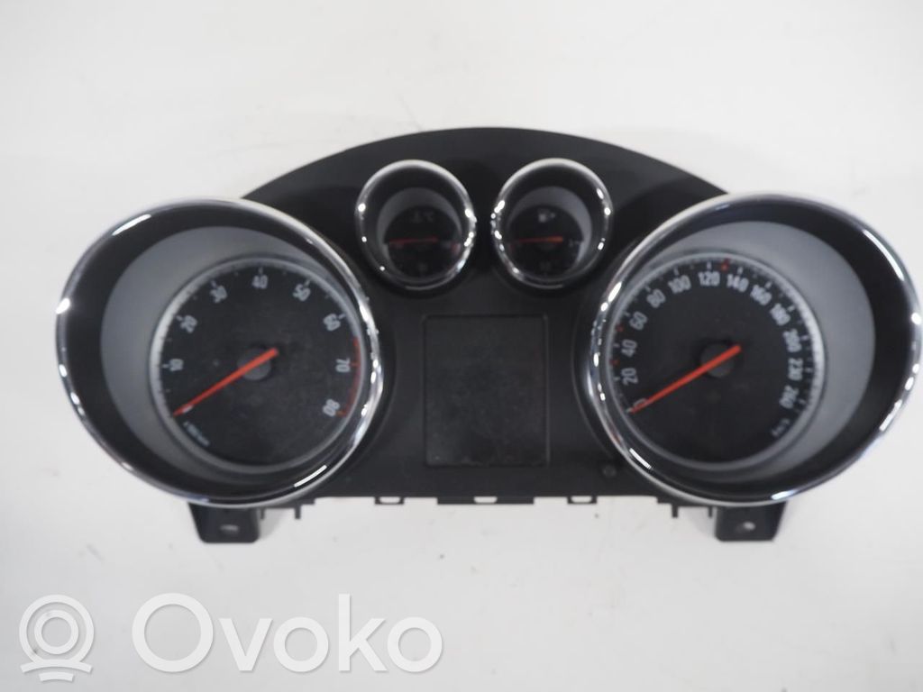 Opel Astra J Spidometras (prietaisų skydelis) 