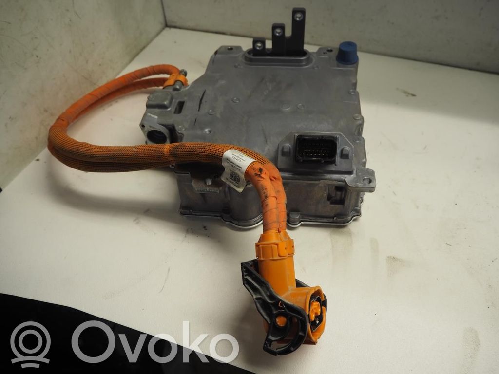 Audi e-tron Voltage converter inverter 
