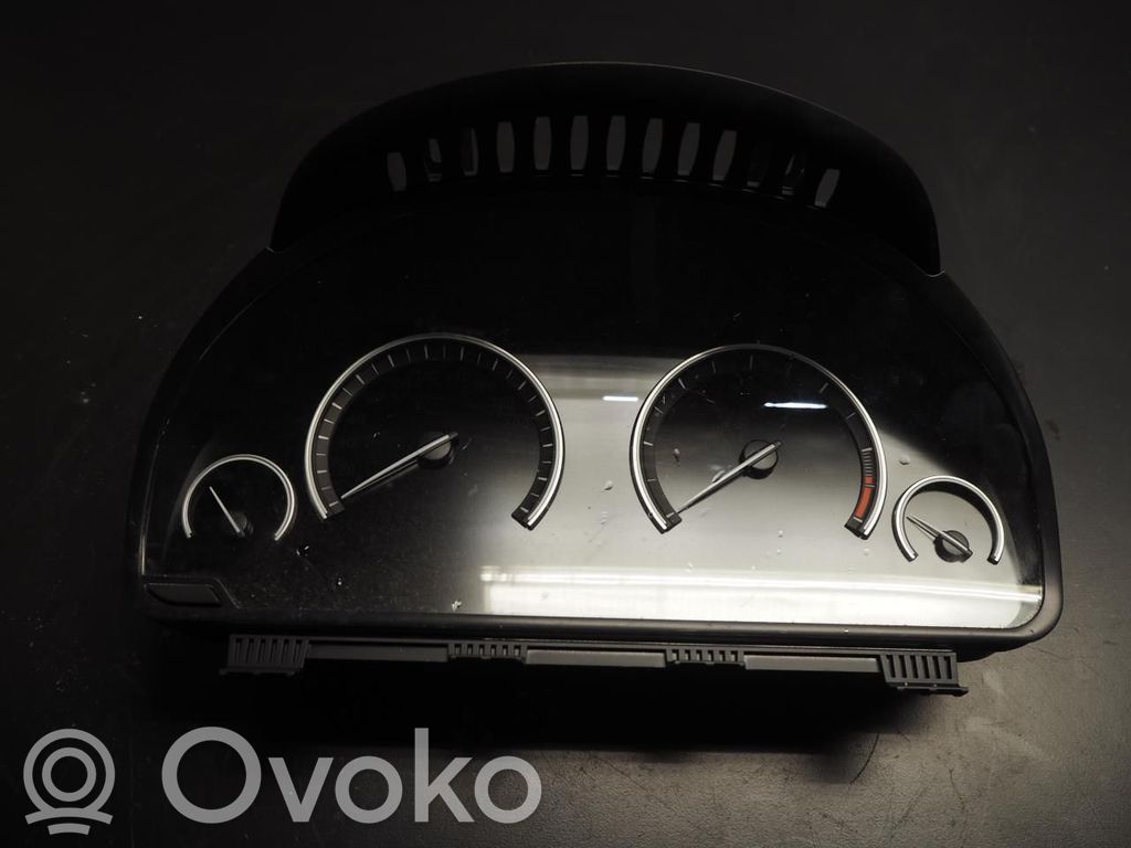 BMW 5 F10 F11 Licznik / Prędkościomierz 