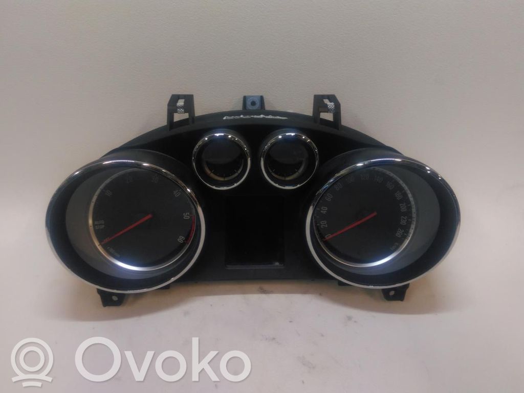 Opel Mokka Speedometer (instrument cluster) 