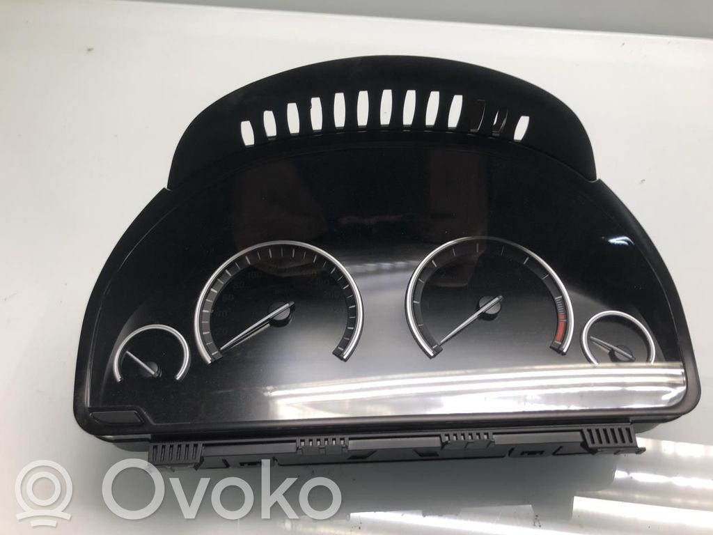 BMW 5 F10 F11 Licznik / Prędkościomierz 