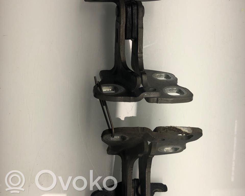 Tesla Model 3 Front door upper hinge 