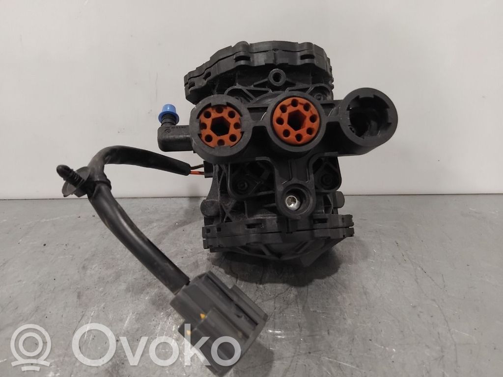 Tesla Model S Bomba de vacío 