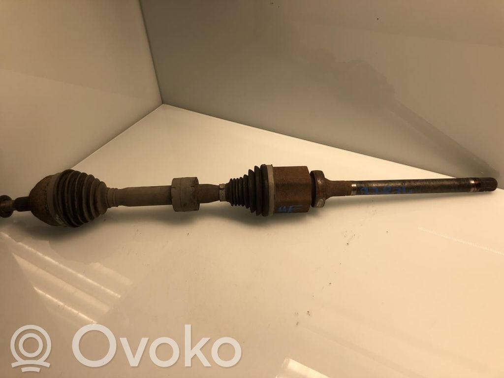 Ford Kuga I Półoś przednia 