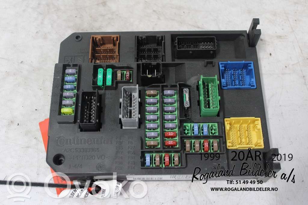 Citroen C4 II Picasso Juego de caja de fusibles 