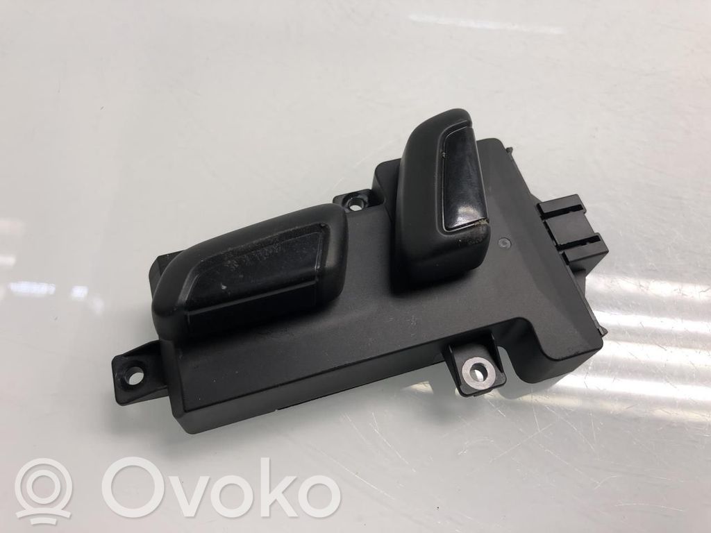 Skoda Enyaq iV Moldura del interruptor de la ventana de la puerta delantera 