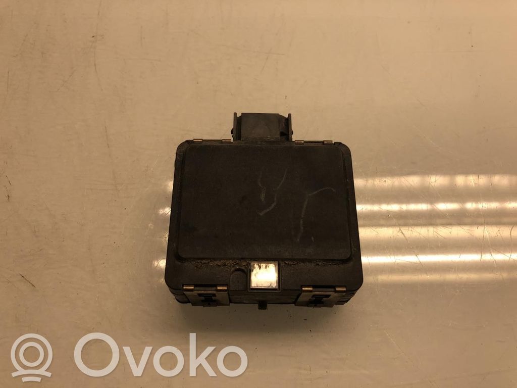 Tesla Model S Distronikas 