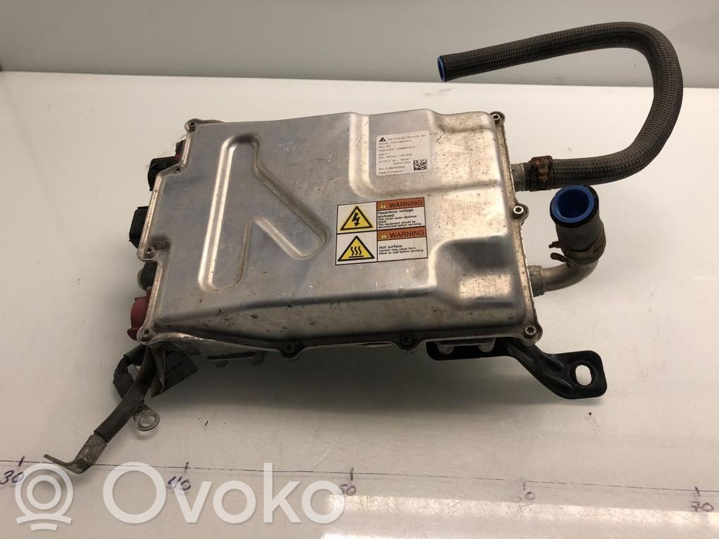 Tesla Model S Inversor/convertidor de voltaje 