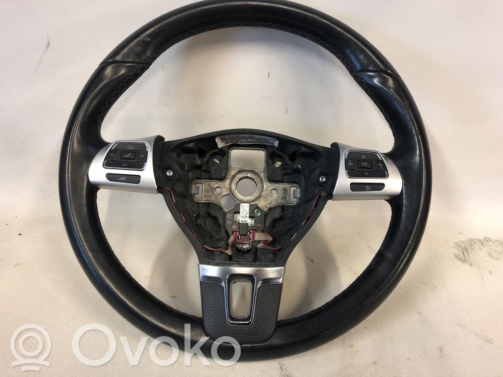 Volkswagen Golf VI Volan 