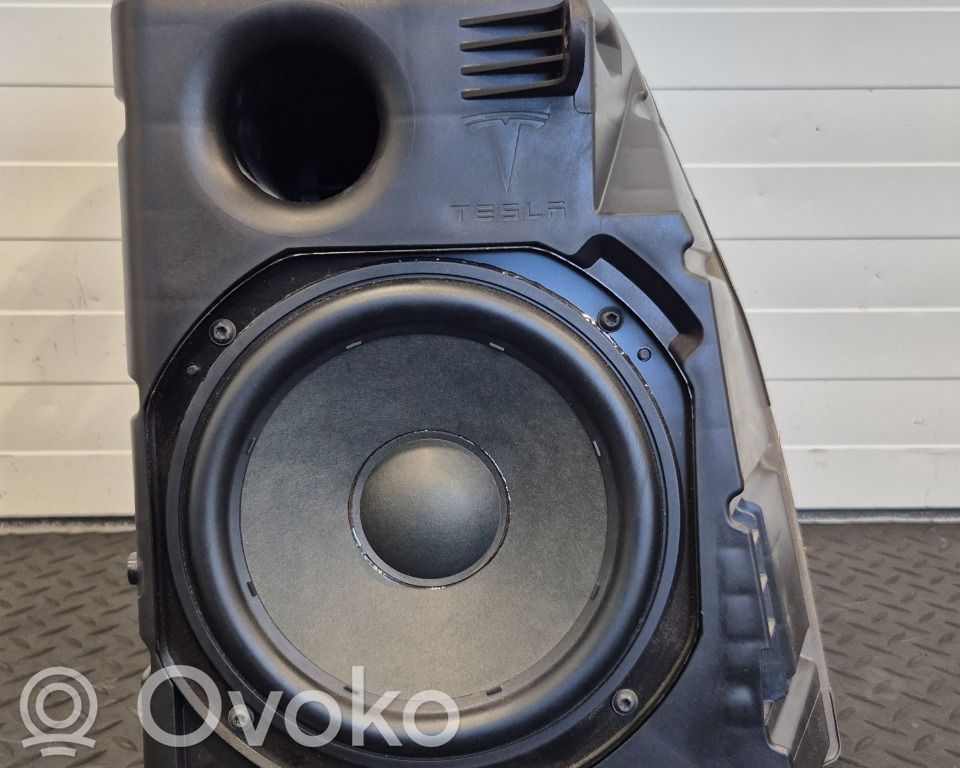 Tesla Model 3 Altavoz de la puerta delantera 