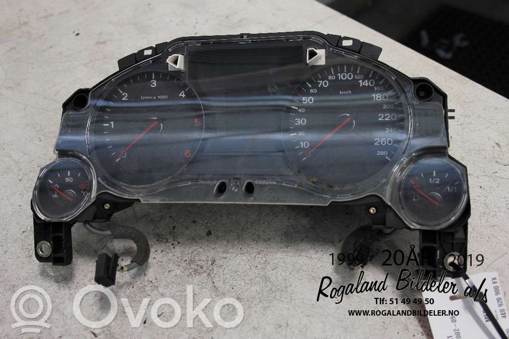 Audi A8 S8 D3 4E Speedometer (instrument cluster) 