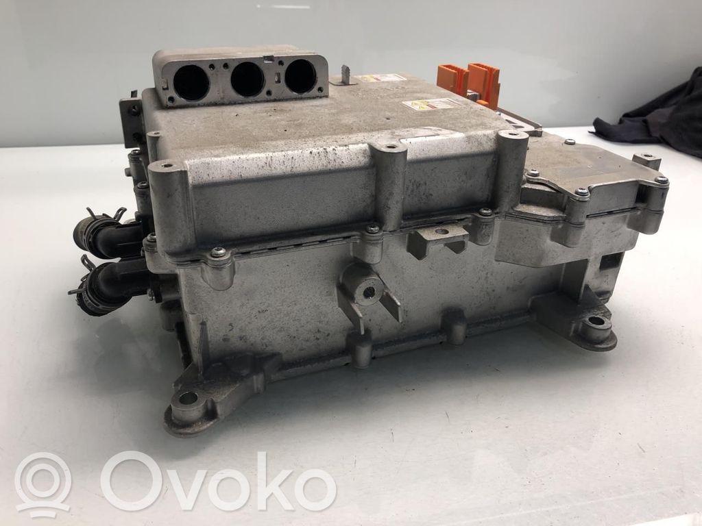 Polestar 2 Inversor/convertidor de voltaje 
