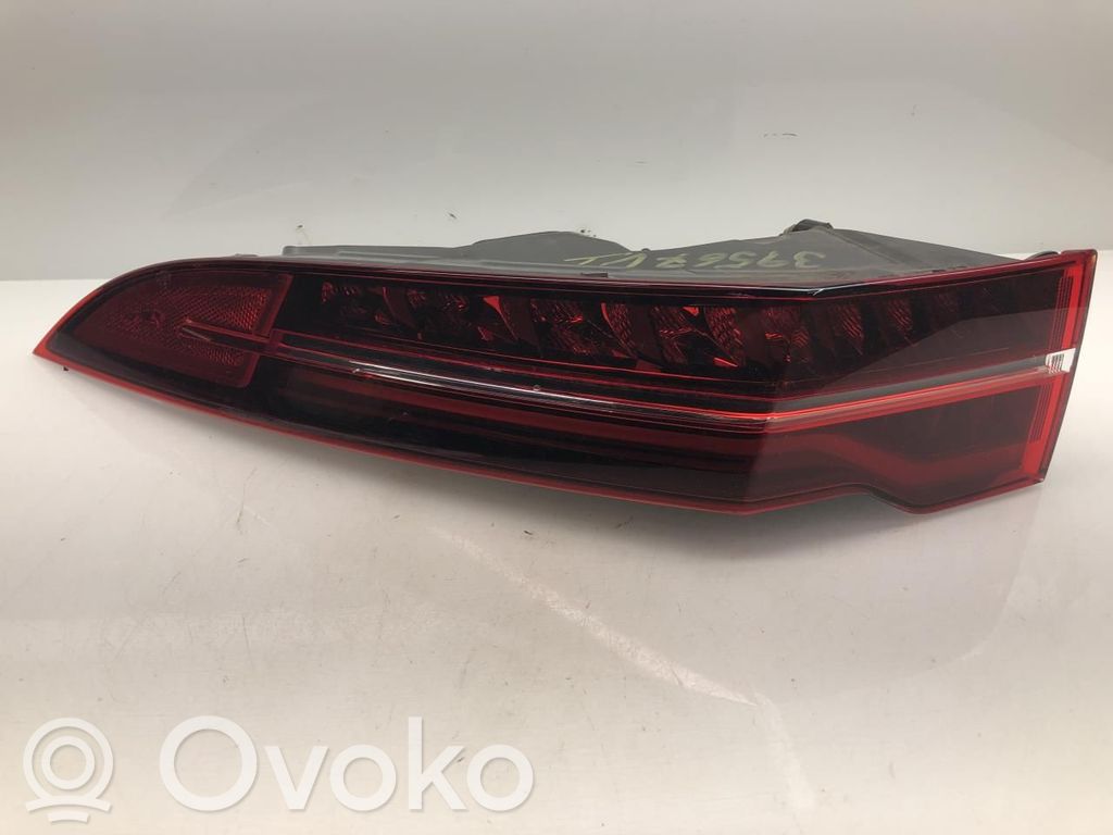 Jaguar I-Pace Rear/tail lights 