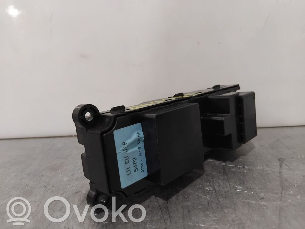 Suzuki Vitara (LY) Interruptor del elevalunas eléctrico 