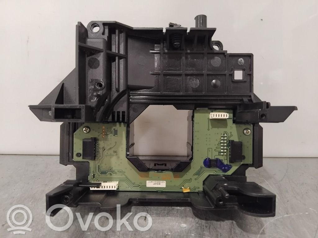 Ford Focus Multifunctional control switch/knob 